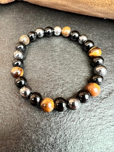 Bracelet Triple Protection, Obsidienne noire, Hématite et Oeil de tigre 6, 8 et 10mm Bracelet Triple Protection, Obsidienne noire, Hématite et Oeil de tigre