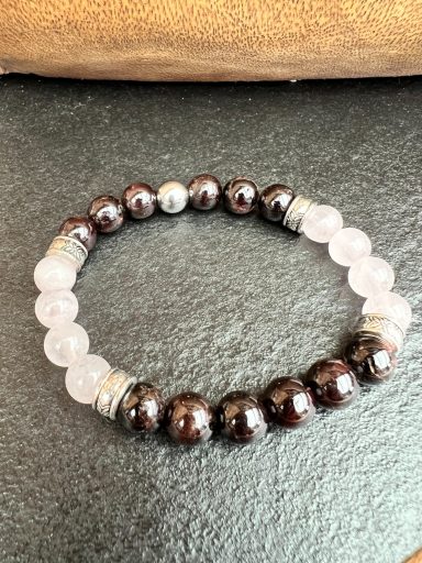 Bracelet Quartz rose & Grenat 8 mm Bracelet Quartz rose & Grenat 8 mm